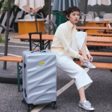 爆款PC行李箱马卡龙色拉杆箱20寸登机箱24寸旅行箱28寸加厚密码箱