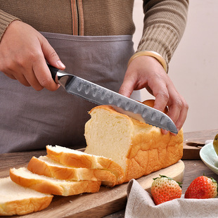 Damascus Bread Knife, Household Toast Knife, Baking Knife, Serrated Knife, Cake Cutting Knife, Popular in Europe