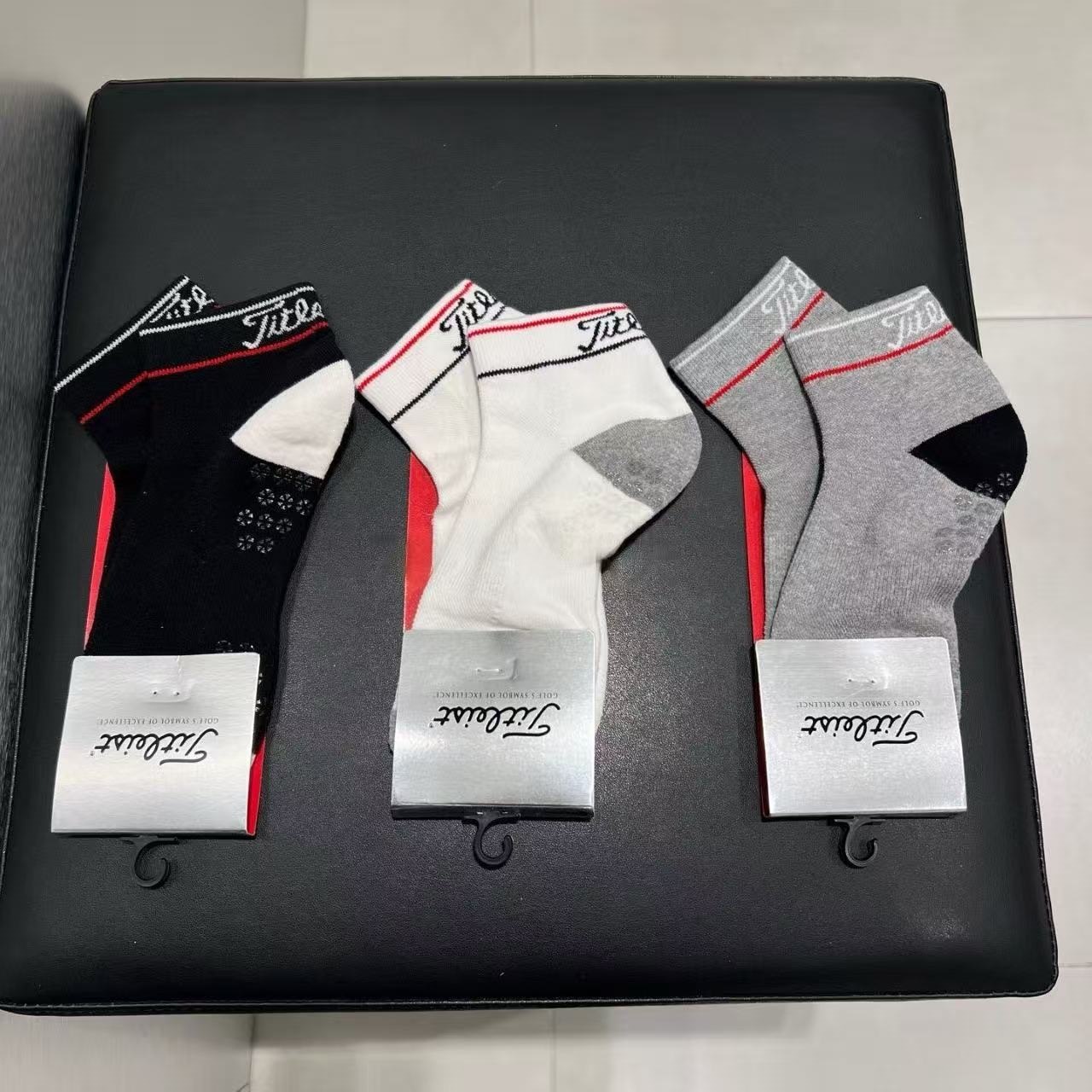 26 Years of New Korean Golf Socks for Men and Women, Couple Style, Summer Casual Sports Towel-Soled Non-Slip Short Socks