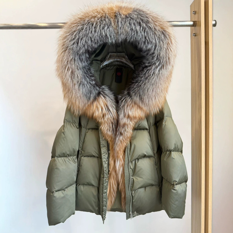 2026 Winter New 90% Down Jacket with Fox Fur Collar, Women's Short Loose Thickened Coat, Trendy 2026 Winter New 90% Down Jacket with Fox Fur Collar, Women's Short Loose Thickened Coat, Trendy