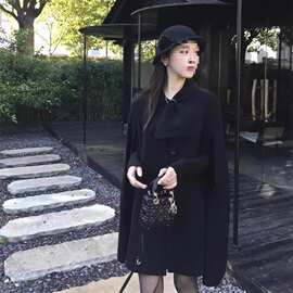 高级感千金风黑色毛呢外套女秋冬新款宽松显中长款斗篷披肩外套