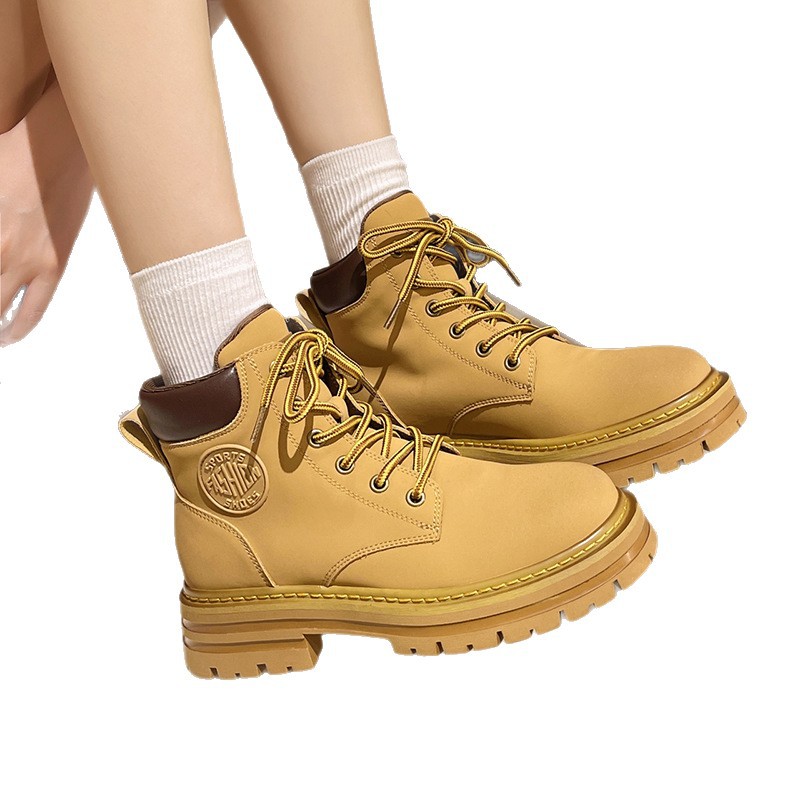 Botas de estilo británico Martin para mujeres primavera y otoño de 2025, nuevas botas de cuero de correa media de altura para mujeres