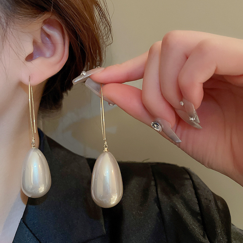 Pendientes de gancho con perlas de imitación en forma de gota de agua, estilo retro simple, moda francesa, versátiles, elegantes, de alta gama para mujer.