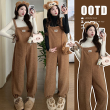 实拍新 孕妇装2025秋冬加绒加厚羊羔毛背带裤打底两件套孕妇装