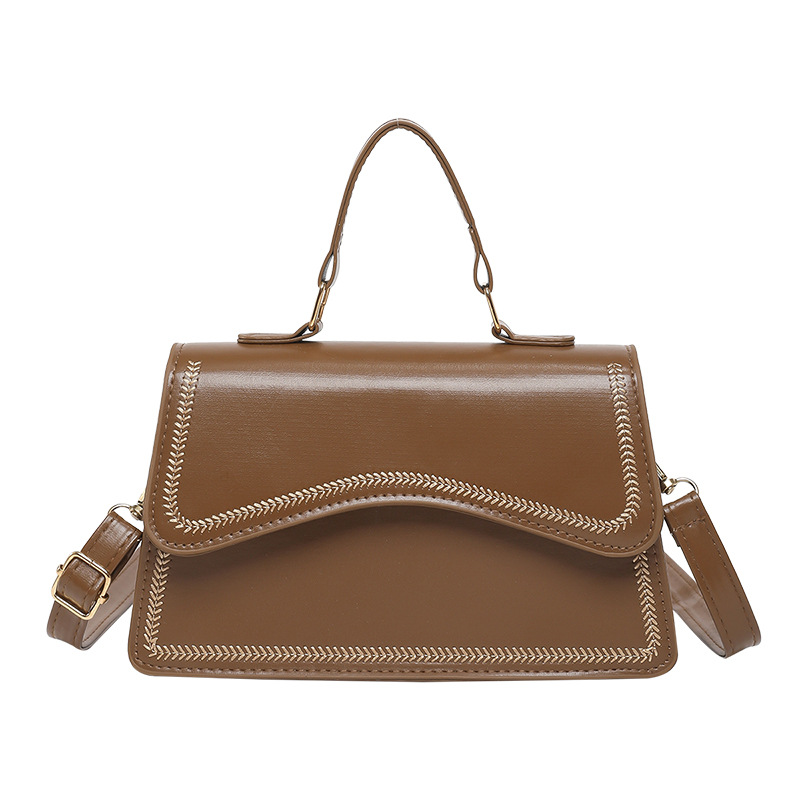 Bolso cuadrado de mujer, estilo retro, simple este año, bolso popular, primavera y verano 2025, nuevo tipo de bolso de hombro, mochila.