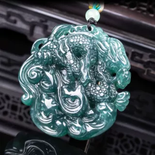天然A货翡翠龙跃九霄龙牌精工镂空雕刻玉石种老高冰挂件吊坠玉美