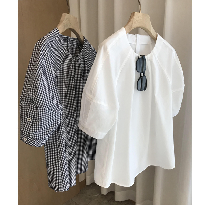 A Shirt with F Version Is Always Excellent. It Looks Good if You Wear It Looks Good! Designed Age-Reducing Loose Three-Quarter Sleeve Top for Women