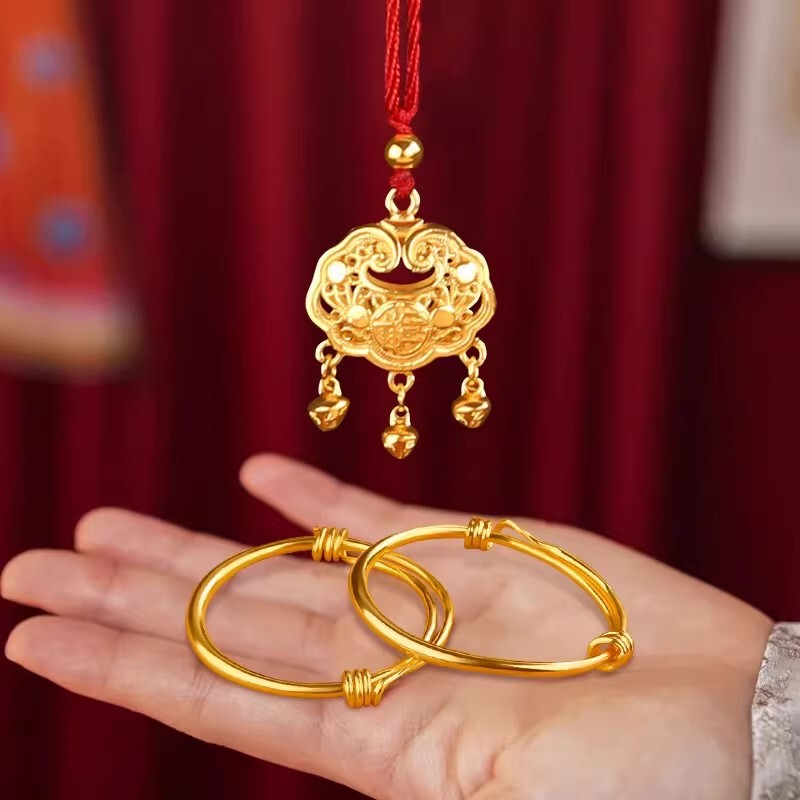Baby Gold Bracelet Set for Full Moon and 100-Day Photoshoot Props, Infant Bracelet, Children's First Birthday Gift, Gold Jewelry Baby Gold Bracelet Set for Full Moon and 100-Day Photoshoot Props, Infant Bracelet, Children's First Birthday Gift, Gold Jewelry