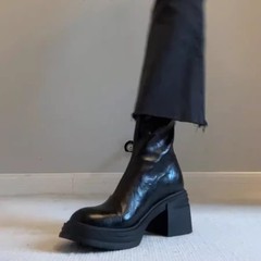 现货~复古真皮厚底显瘦短靴女圆头粗跟瘦瘦靴黑色高跟马丁靴秋冬