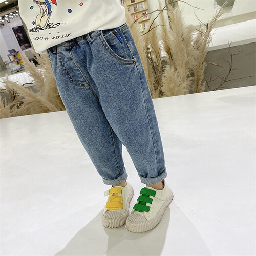  New Spring and Autumn Clothes for Girls and Baby Korean Style Pants Children's Loose Fashionable Style Jeans Wear Outer Pants