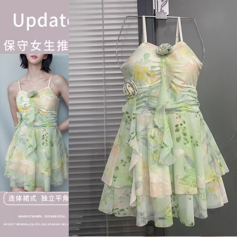 【在逃公主】仙女游泳泳衣女温泉保守遮肚大码裙式高级感度假泳装|undefined