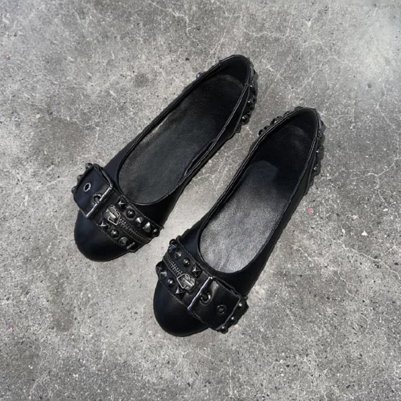 Dark Gothic Style Studded Ballet Flats for Women 2026 Summer New Punk Belt Buckle Flat Shallow Shoes