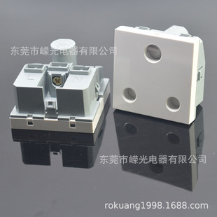 South Africa PDU Card Socket 45*45 Cabinet Socket Cape Town Mobile Power Module 16ADB45