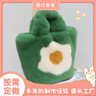 Women's plush clutch cute small flower Korean style girl's shoulder clutch large capacity furry bag niche New