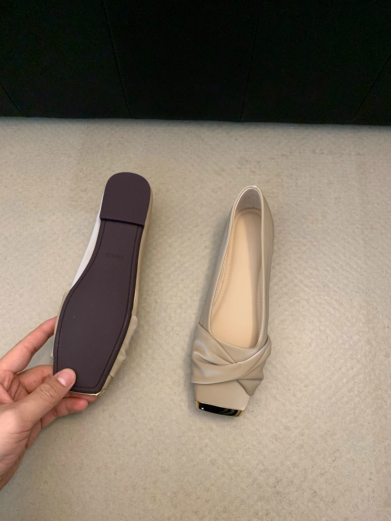 Flat Elegant Gentle High-End Commuter Shoes For Women 2025 New Spring French Square Toe Mary Jane Loafers_vogvips.com