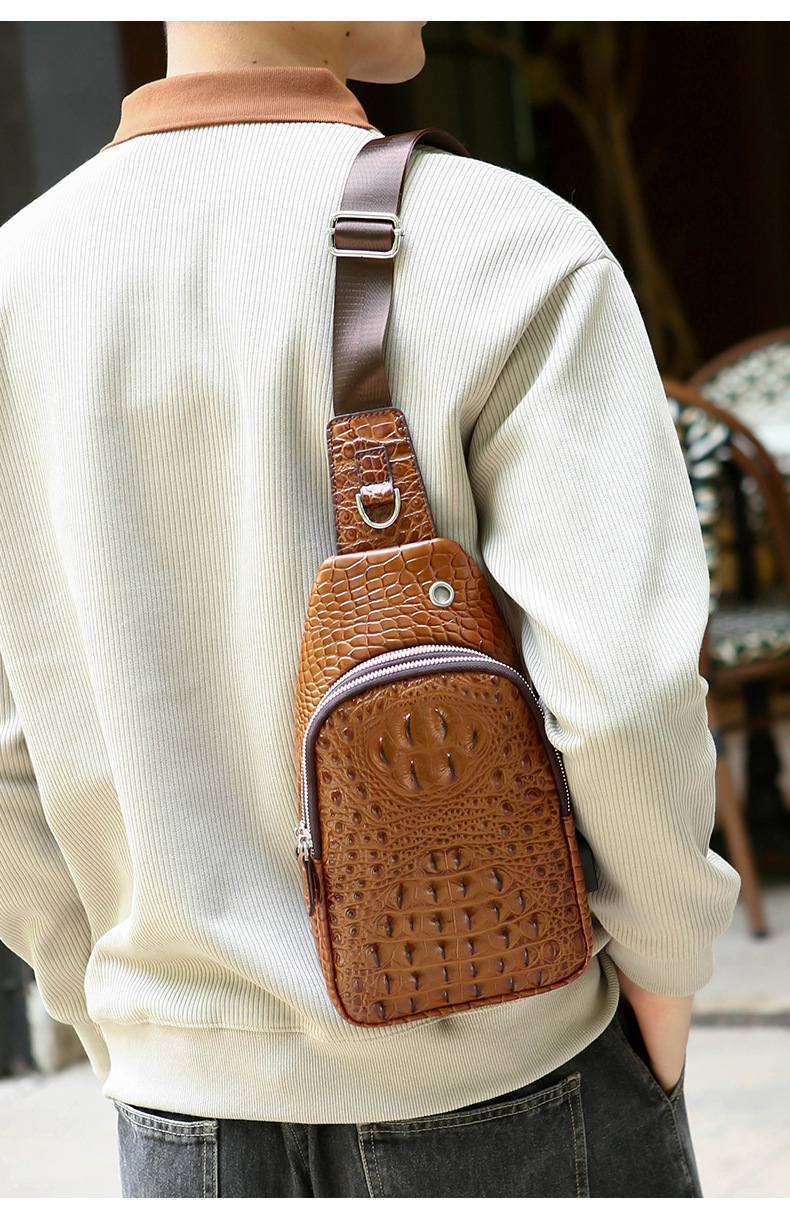 Men's Crocodile Pattern Leather Chest Bag Crossbody Shoulder Bag_voghion.com