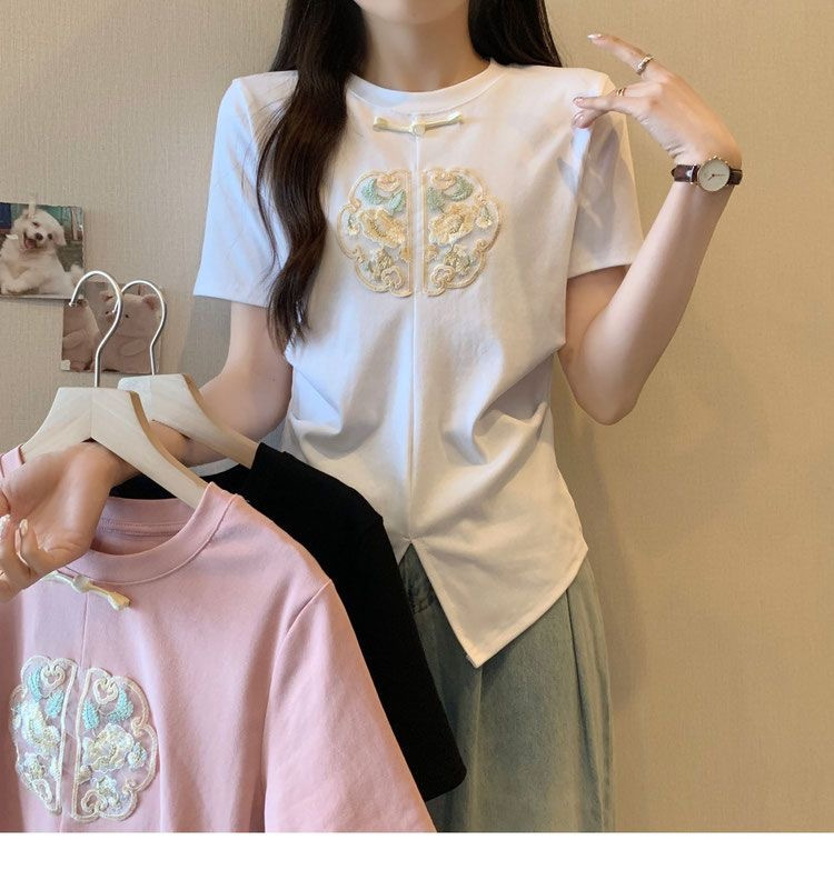 2024 Summer Embroidered Split Short Sleeve Design T-shirt New Chinese style High end Bottom Top_voghion.com