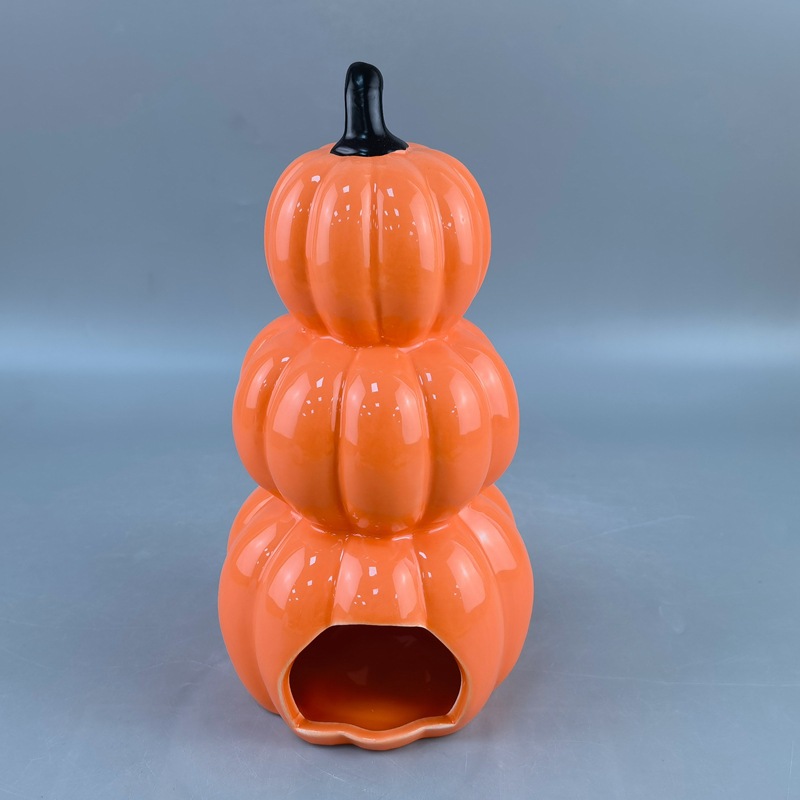 Selección estricta transfronteriza de lámparas de calabaza de Halloween candelabro fantasma luminoso de tres capas de lámparas de calabaza hueco decoración de candelabro