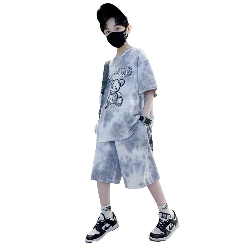 男の子の夏服のスポーツスーツ2025の新型の大きい子供服の夏のネットの赤い男の子の半袖はクールでかっこいいです。|undefined