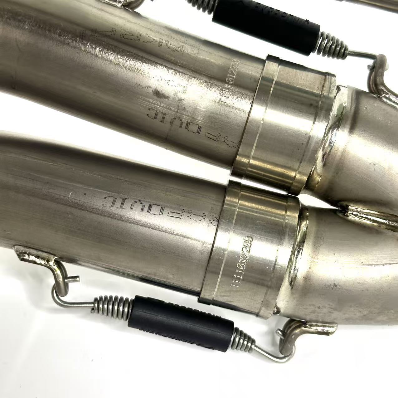 BMW S1000XR/M1000XR modified front section, BMW S1000XR Akrapovic front and middle section, titanium alloy front section
