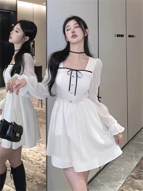 秋季设计感少女风长袖纯色连衣裙方领收腰显瘦小众初恋仙女a字裙|undefined