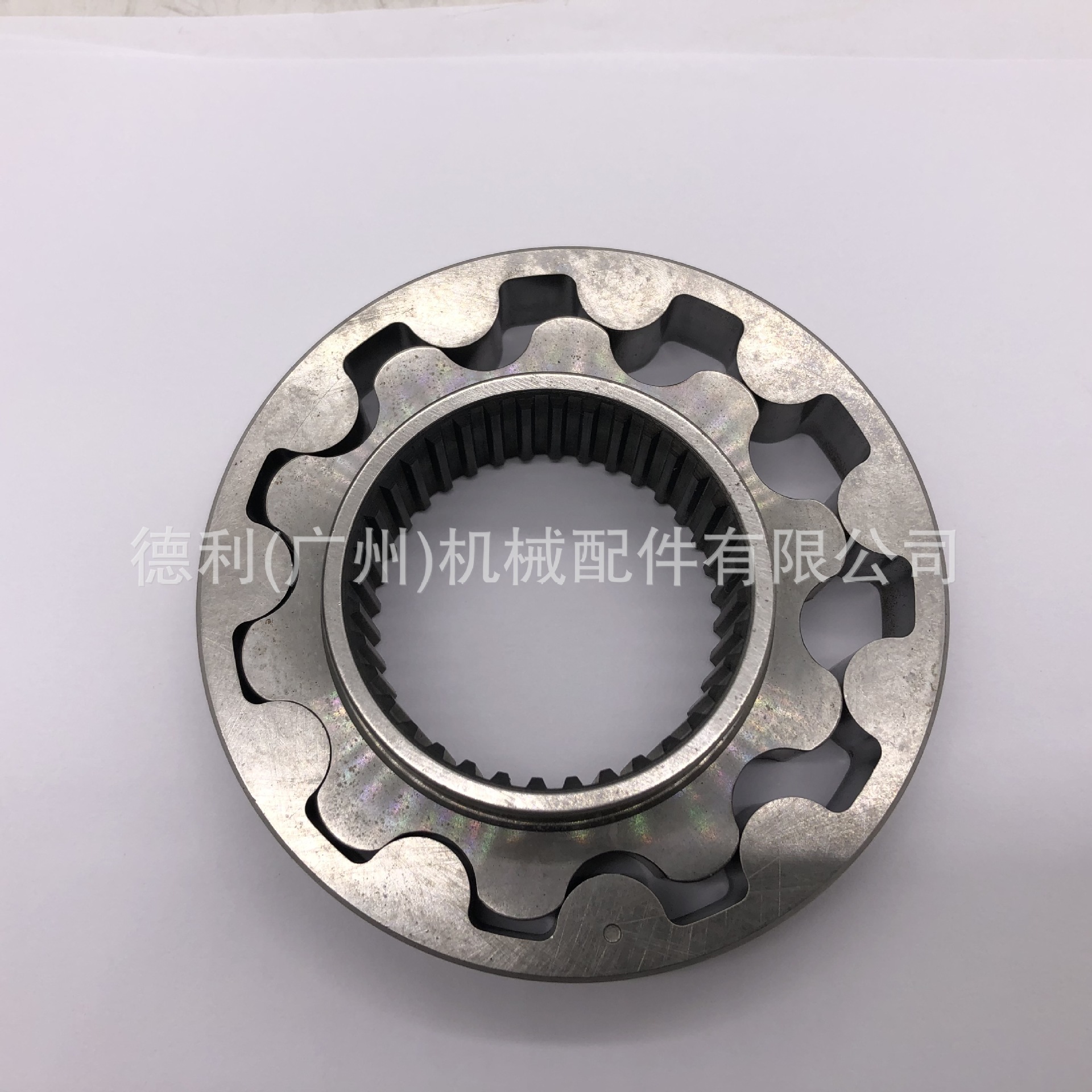 1C010-35070 Kubota V3300 V3600 V3800 Engine Oil Pump