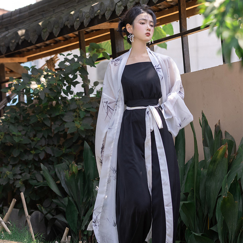 Original Chinese-style Song Dynasty Hanfu for women, 2026 new model, long gown with airplane sleeves, improved three-panel skirt, Song pants, everyday style set