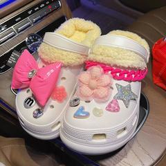 新款diy適配洞洞鞋女加絨鏈條秋冬可愛少女心蝴蝶花朵保暖棉配飾