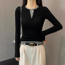 撞色圆领螺纹针织长袖t恤女2025新款春秋修身打底衫洋气内搭上衣
