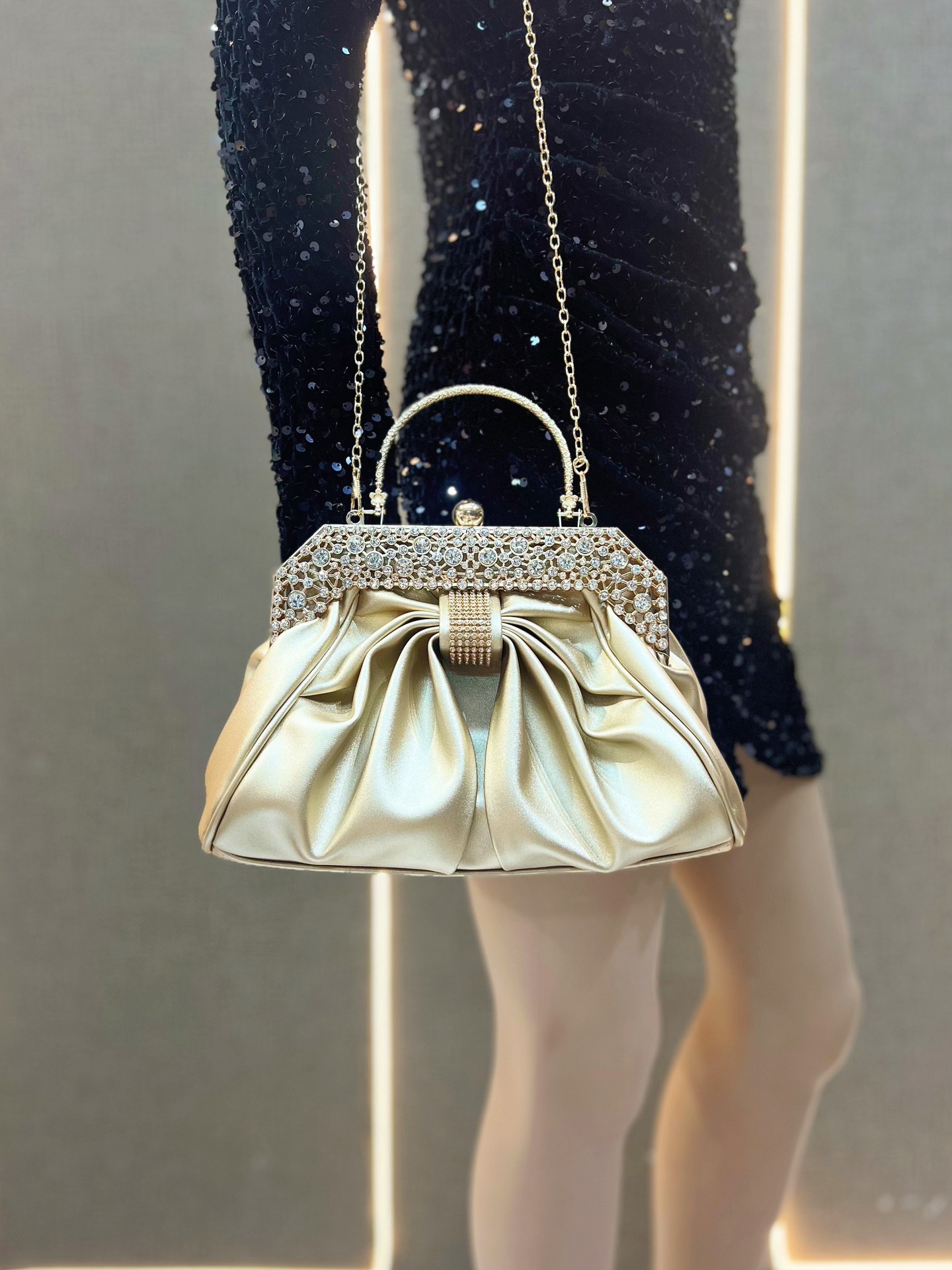 Modische Abendtasche Mit Strasssteinen Für Partys_voghion.com