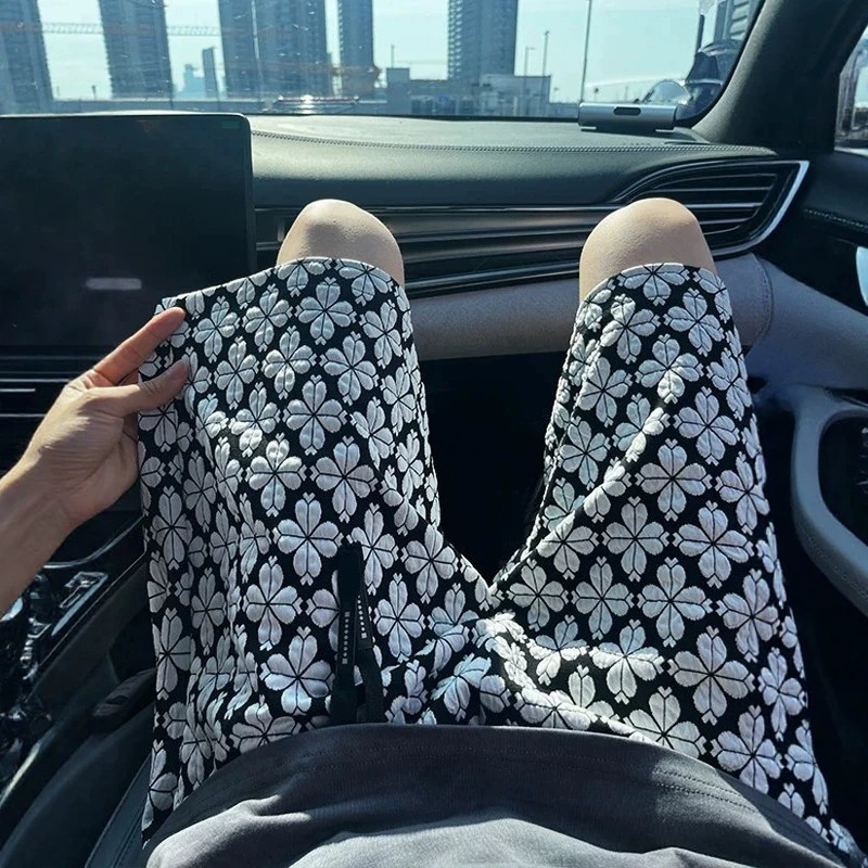 Houndstooth Floral Print High-Waist Straight Leg Pants Summer Thin Style Casual Beach Shorts For Men And Women Trendy Streetwear Five Pockets_voghion.com