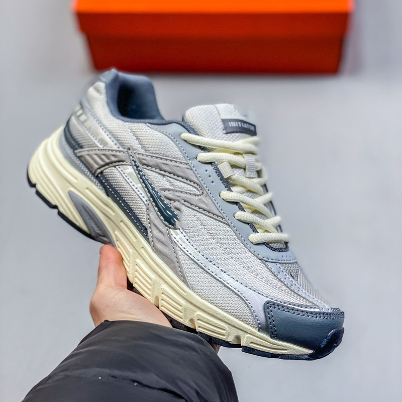 High-Quality Run Dad Shoes Creator Retro Sports Running Shoes for Men and Women Thick-Soled Heightening Casual Korean Commuter Shoes