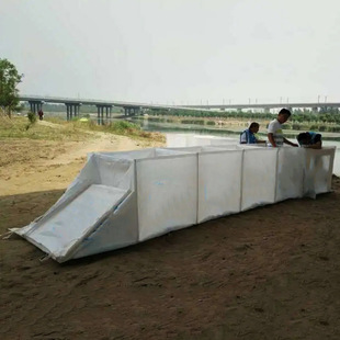 Anti-Flood and Rescue Polypropylene Sub-Dam Chain Bag Sand and Gravel Filled Dam to Prevent Flooding during the Flood Season