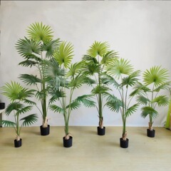 花のシミュレーション緑植造景植物北欧の大型鉢植えのホタテとカリフォルニアの蒲葵の軽い豪華な偽植物の着地木