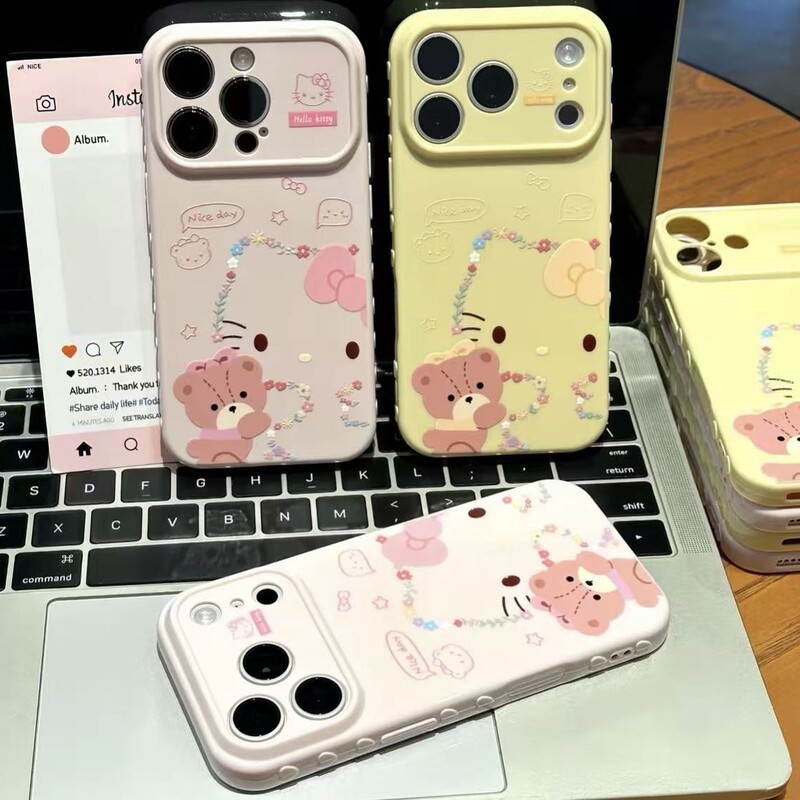Bear-hugging floral cat case suitable for Apple 17 Pro Max, iPhone 16, Huawei, with heart-shaped window soft shell Bear-hugging floral cat case suitable for Apple 17 Pro Max, iPhone 16, Huawei, with heart-shaped window soft shell