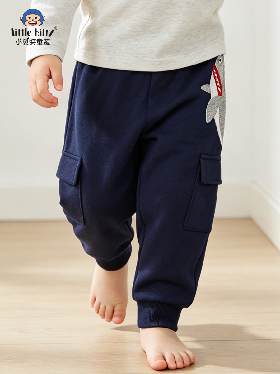 Cross-border supply 2026 children's casual fashion cartoon shark embroidered autumn and winter boys' sports pants