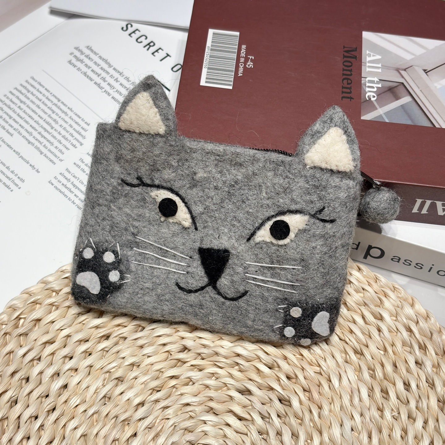 회색 고양이 동전 지갑