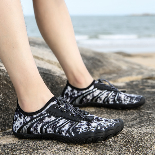 Children's beach wading shoes, non-slip, quick-drying, breathable, men's and women's fitness cycling and running sports outdoor rock climbing and river tracing shoes
