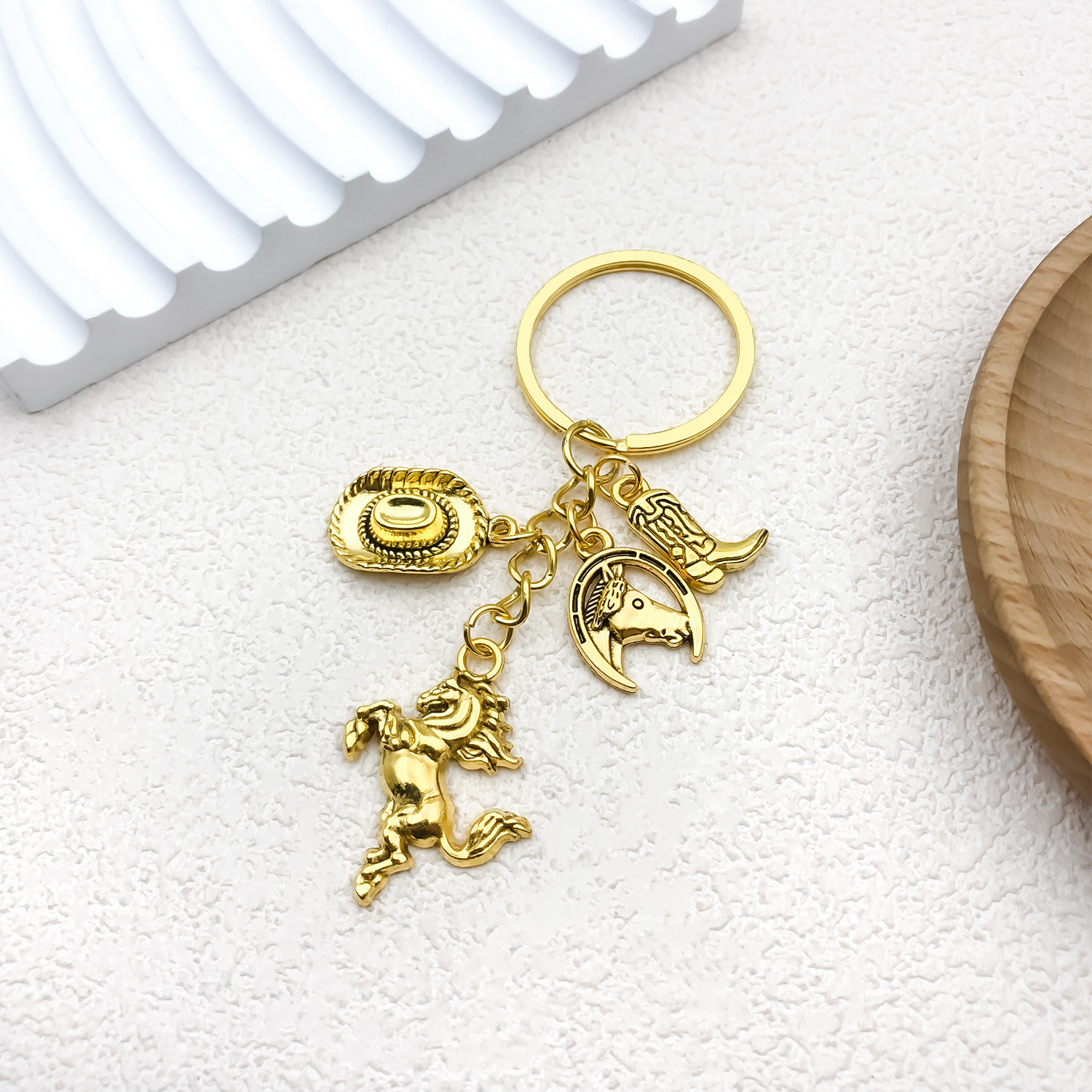 Alloy Material Horse Pattern 1 Piece Elegant Simple Style Horse Alloy Plating Keychain