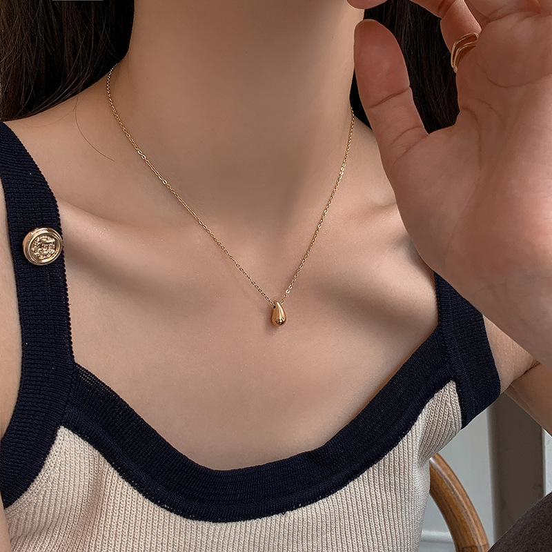 Korean Jewelry Necklace Fairy Temperament Wild Simple Necklace Niche Diamond Bow Love Collarbone Chain Wholesale