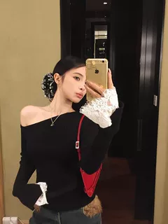 【包芯纱】斜领露肩设计感小众针织衫女蕾丝拼接修身长袖上衣黑色