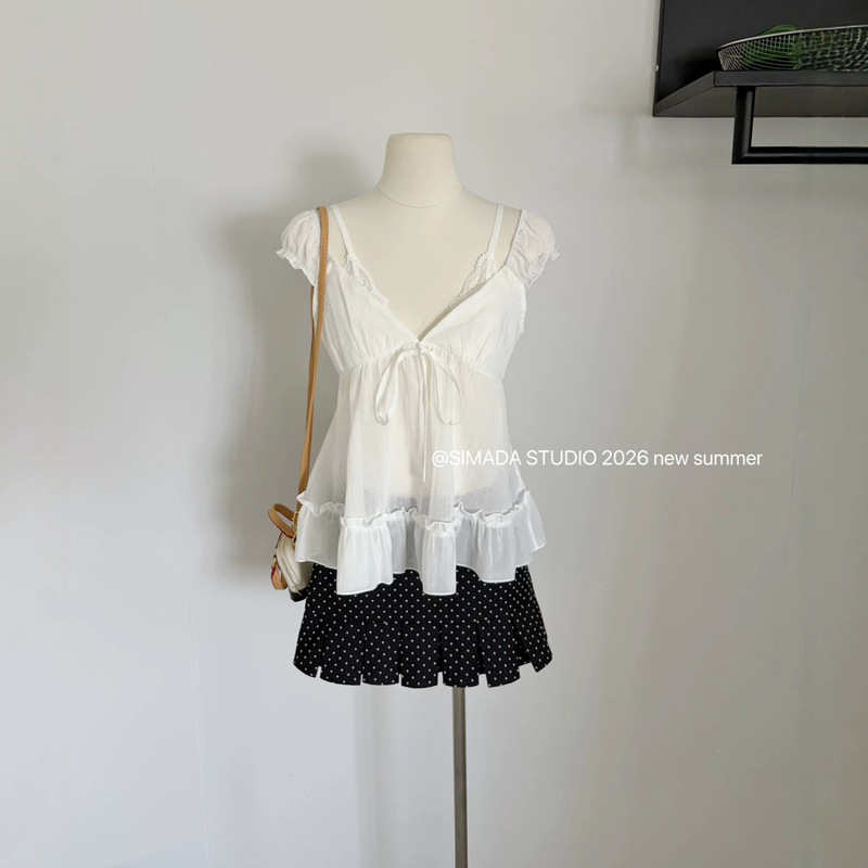 Summer New Style Sweet and Spicy Girl Youthful Temperament V-Neck Lace Patchwork Jacquard Ruched Small Flutter Sleeve Babydoll Shirt for Women Summer New Style Sweet and Spicy Girl Youthful Temperament V-Neck Lace Patchwork Jacquard Ruched Small Flutter Sleeve Babydoll Shirt for Women