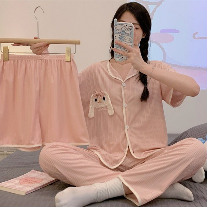 2023 nuevos pijamas de perro Yugui de dibujos animados de tres piezas de las mujeres linda chica ropa para el hogar traje al por mayor entrega