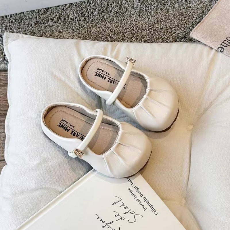 Zapatillas Baotou para niñas, primavera y verano, nuevo estilo, perezoso, un pie, medio arrastre para niños, sandalias y pantuflas para niñas