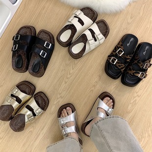 Leopard-print thick-soled slippers with muffin for women's summer outdoor wear 2024 new belt buckle sandals Birkenn beach shoes