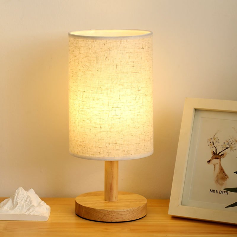 Log Table Lamp Simple Nordic Decorative Bedroom Bedside Lamp Solid Wood Creative Retro Atmosphere Warm Nightlight Embossed