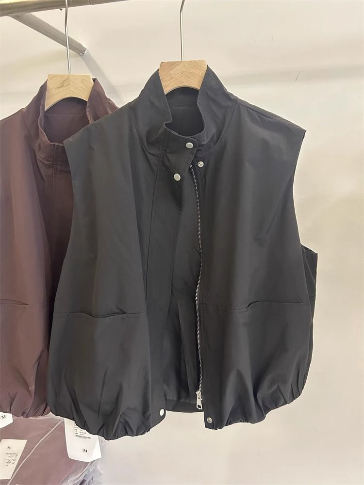 Gilet de travail court et simple de style européen GraceChic pour femme, collection automne 2025, coupe ample et décontractée._voghion.com