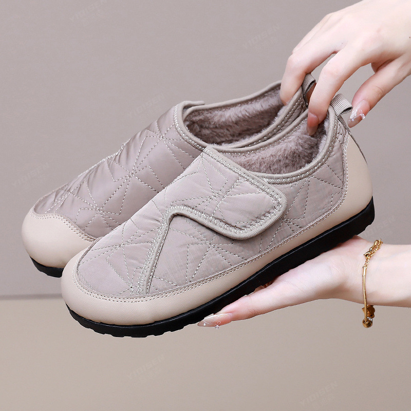 2025冬新款女士加绒雪地靴保暖防滑一脚蹬中老年棉鞋妈妈鞋