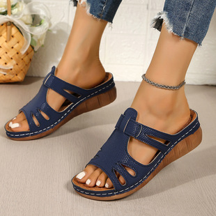 Cross-Border Large Size Sandals 2025 Summer New Women's European and American Roman Velcro Women's Shoes Slippers 43 Size Independent Station