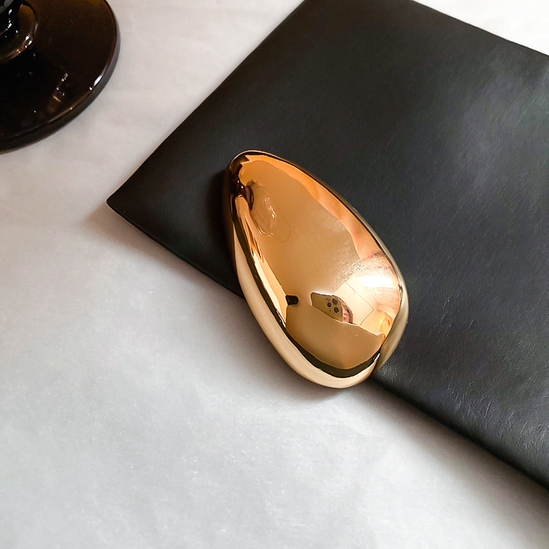 Broche de semillas de melón exagerado ovalado irregular transfronterizo, lujo ligero de nicho, alfileres de alta gama, accesorios de joyería simples de moda